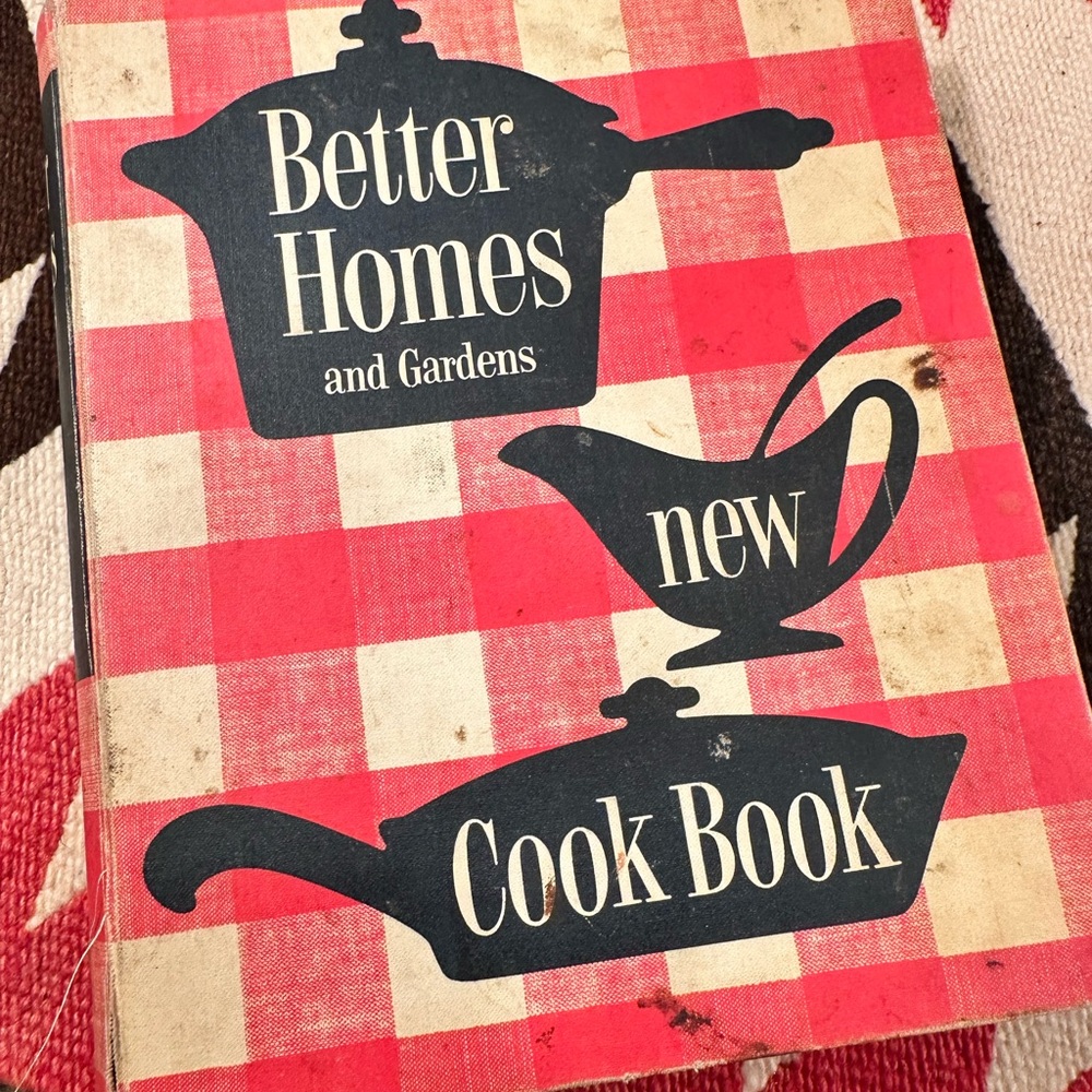 Better Homes and Gardens Red Checkered Cook Book